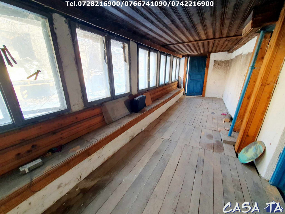 Casa situata în Francesti - Pestisani