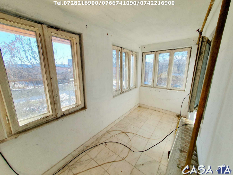 Casa situata în Francesti - Pestisani