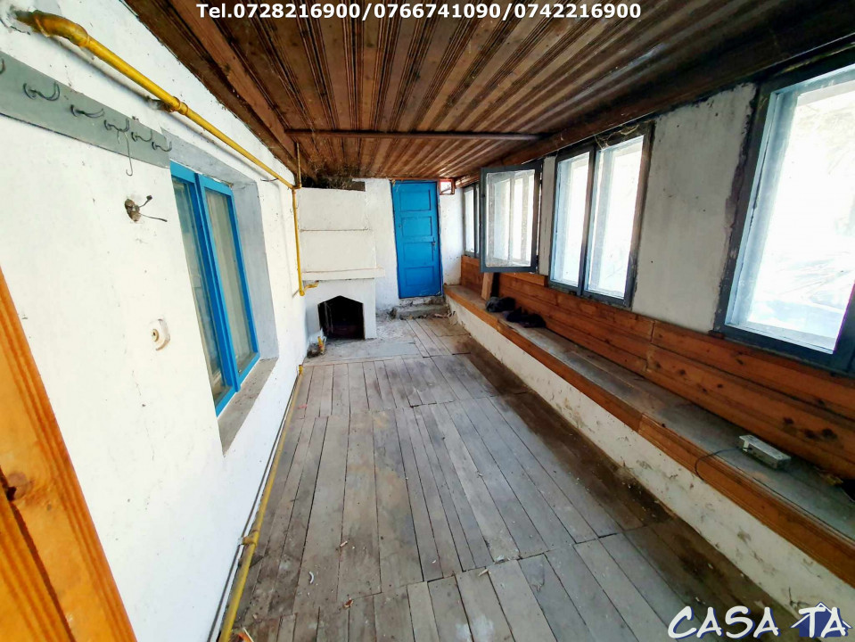 Casa situata în Francesti - Pestisani