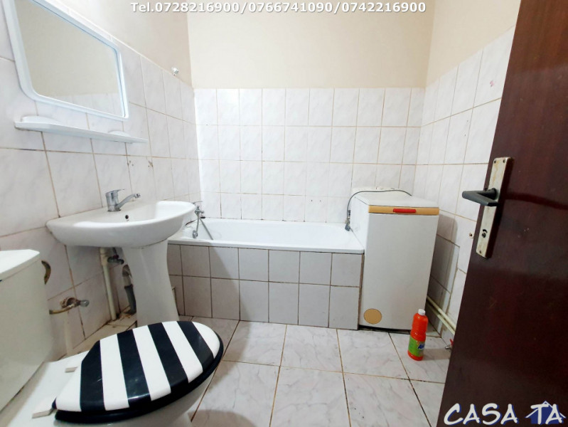 Apartament 2 camere, situat în Târgu Jiu, Str.Dacia