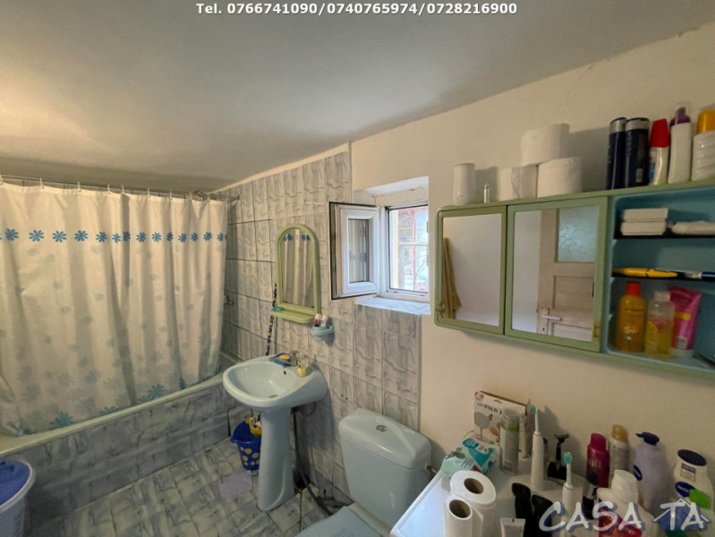 Casa 2 Camere, Strada Tismana, Tg-Jiu