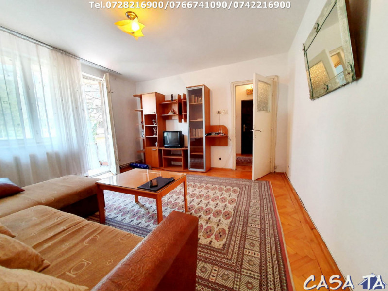 Apartament 3 camere, situat în Târgu Jiu, Aleea Garofitei