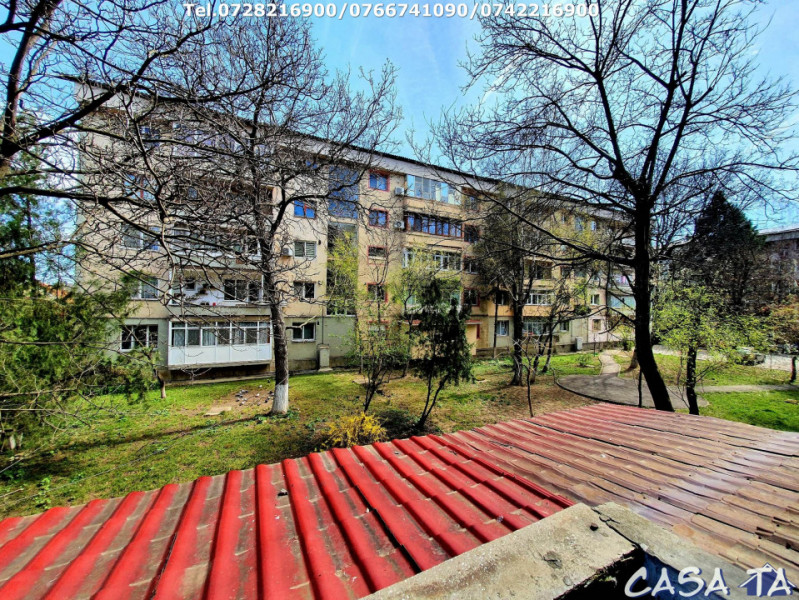 Apartament 3 camere, situat în Târgu Jiu, Aleea Garofitei