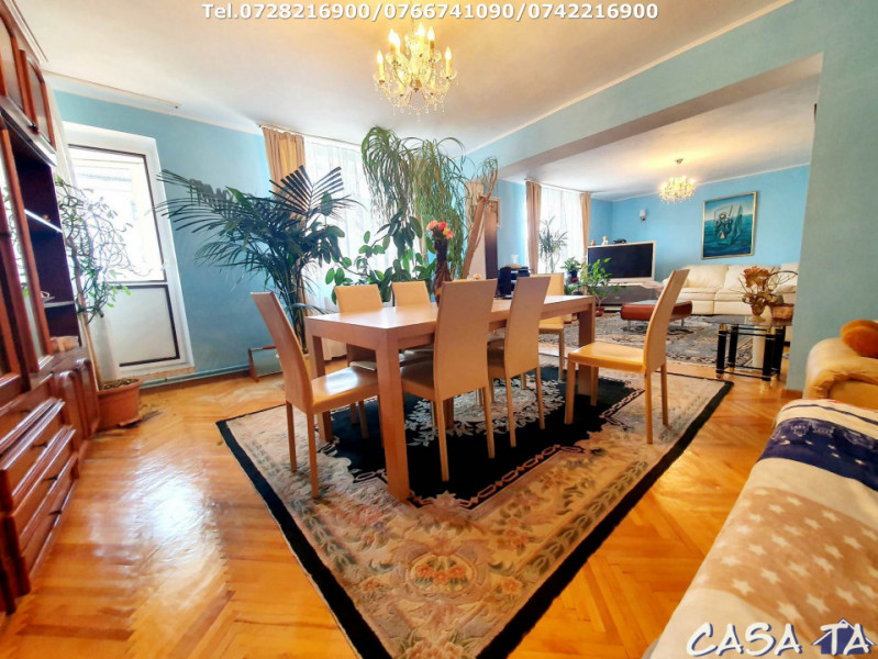 Închiriere apartament 4 camere ,situat în Târgu Jiu, Str Grivitei (Central)