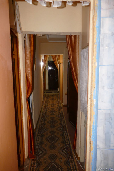 Apartament 3 Camere, Etaj 3, Rovinari - Zambilelor