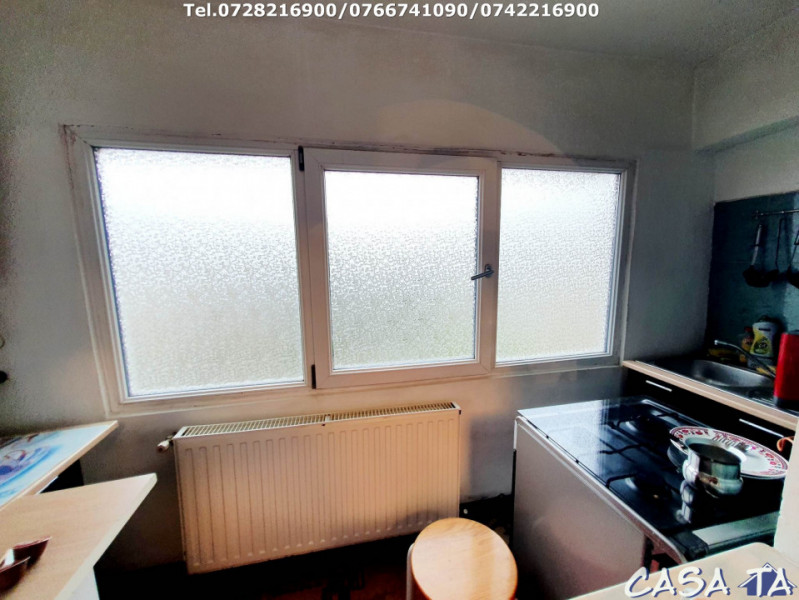 Apartament 3 camere, situat în Târgu Jiu, Str Nicolae Titulescu