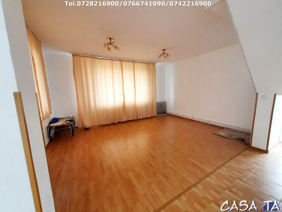 Casa P+M, situata în Turcinesti