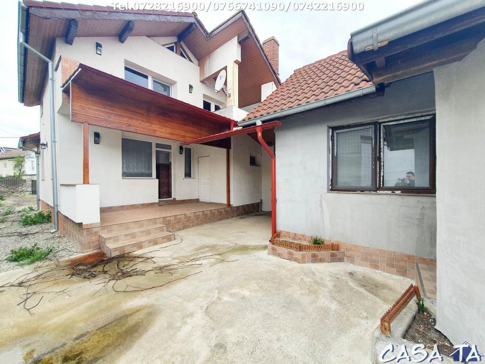 Casa P+M, situata în Turcinesti
