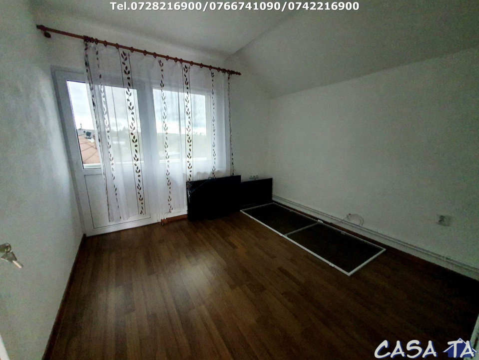 Casa P+M, situata în Turcinesti