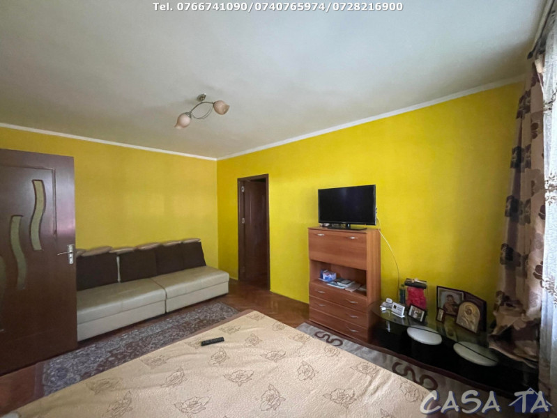 Apartament 2 Camere, Parter, Strada G-ral Christian Tell