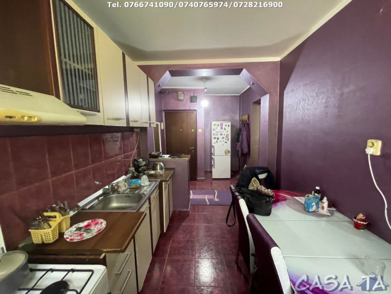 Apartament 2 Camere, Parter, Strada G-ral Christian Tell