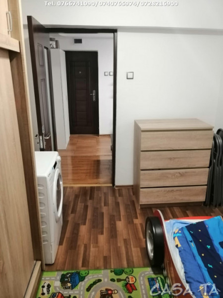 Apartament 3 Camere, Etaj 4, Strada Lt. Col. D-tru Petrescu