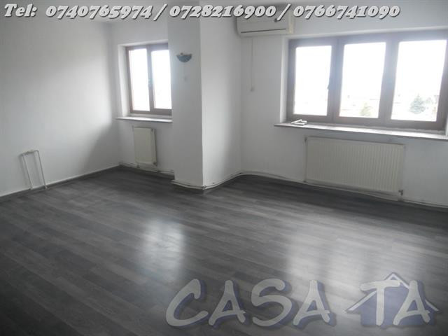 Apartament 3 camere, situat în Târgu Jiu, Str Victoriei
