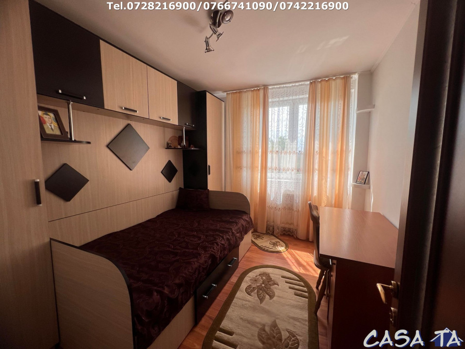 Apartament 3 camere, situat în Târgu Jiu, Aleea Garofitei
