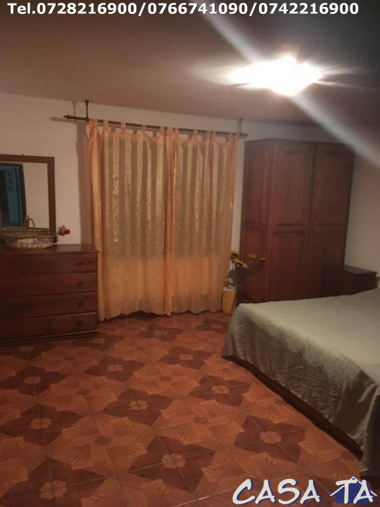 Casa situata în Polovragi
