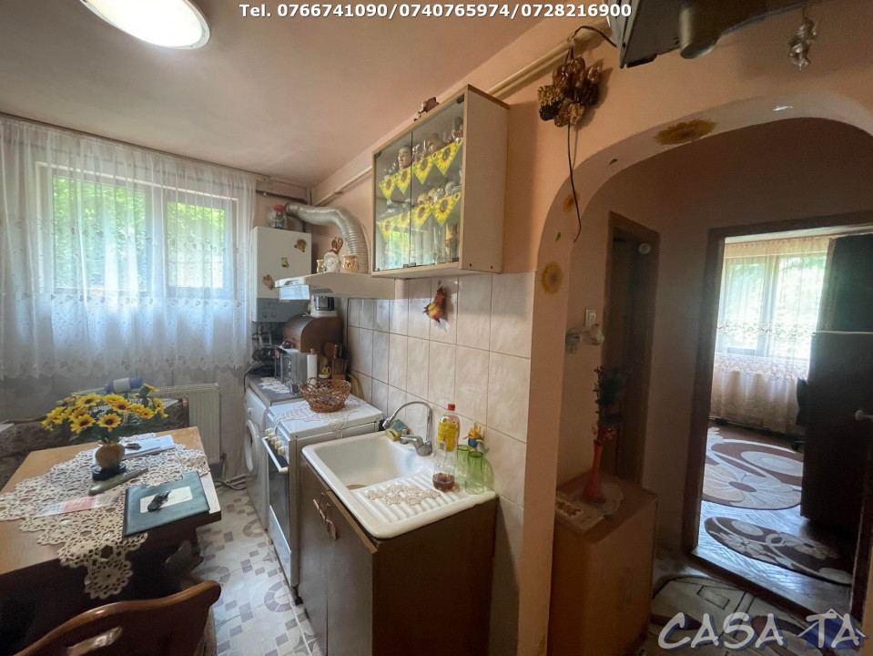 Apartament 2 Camere, Parter, Strada Brandusei