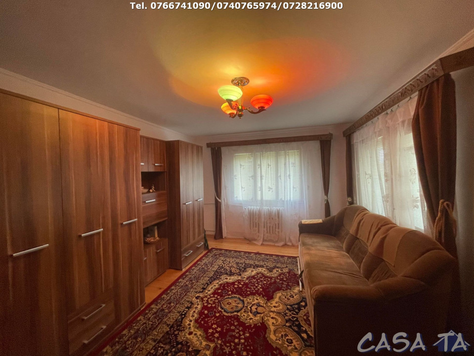 Casa 5 Camere D+P+1, Strada Nicu D. Milosescu - Cartier Sisesti