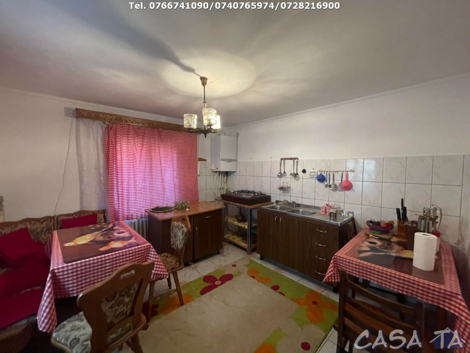 Casa 5 Camere D+P+1, Strada Nicu D. Milosescu - Cartier Sisesti