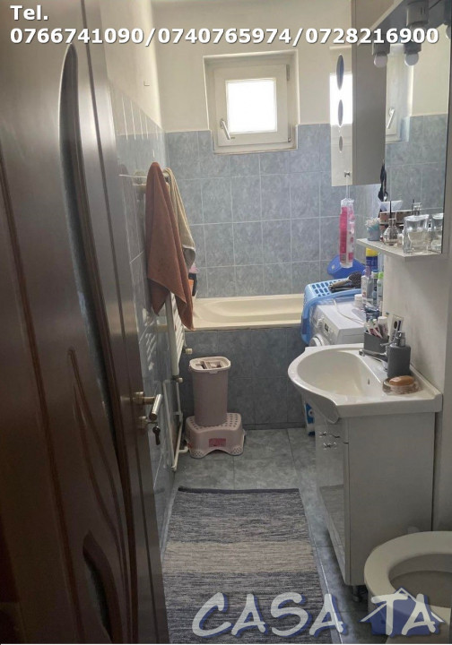 Apartament 3 Camere, Etaj 1, Strada Aleea Plopilor