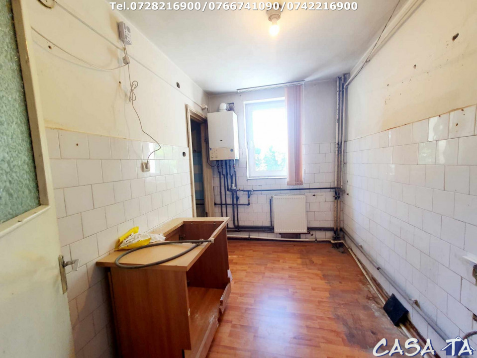 Apartament 3 camere ,situat în Târgu Jiu, Aleea Energeticienilor