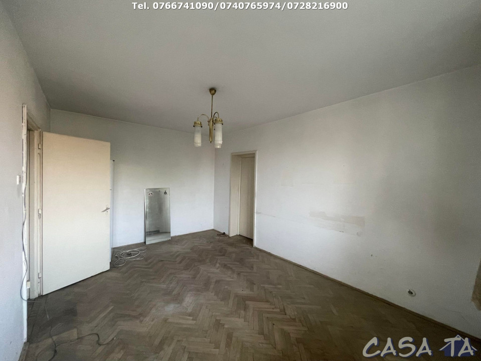 Apartament 3 Camere, Etaj 1, Strada Grivitei