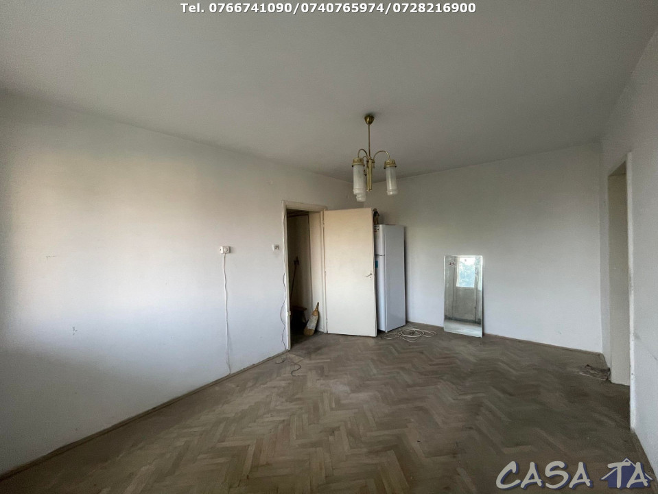 Apartament 3 Camere, Etaj 1, Strada Grivitei