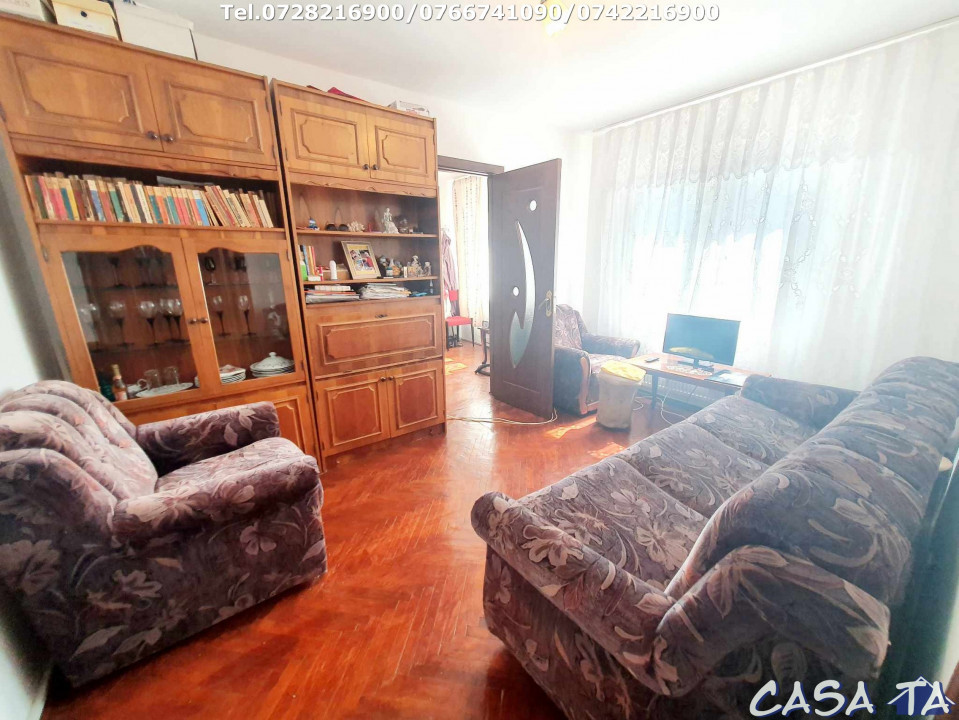 Apartament 3 camere, situat în Târgu Jiu, Str Minerilor