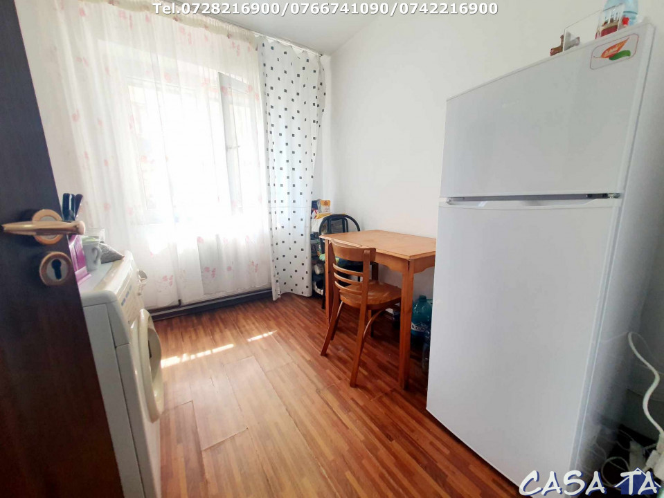 Apartament 3 camere, situat în Târgu Jiu, Str Minerilor