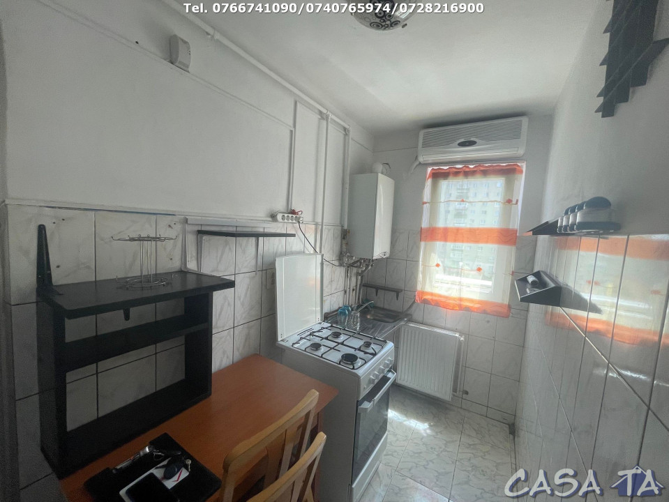 Apartament 2 Camere, Etaj 4, Strada Nicolae Titulescu