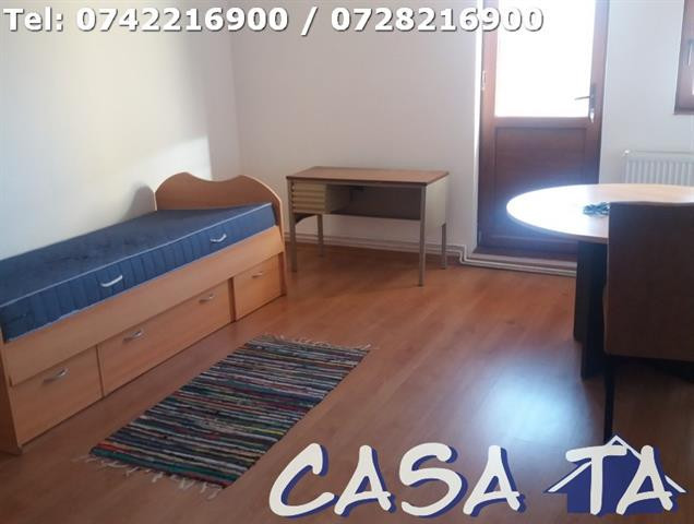 Închiriere Vila , situata în Târgu Jiu, Str.Sisesti 