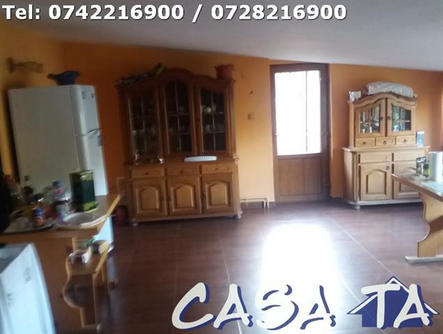 Închiriere Vila , situata în Târgu Jiu, Str.Sisesti 