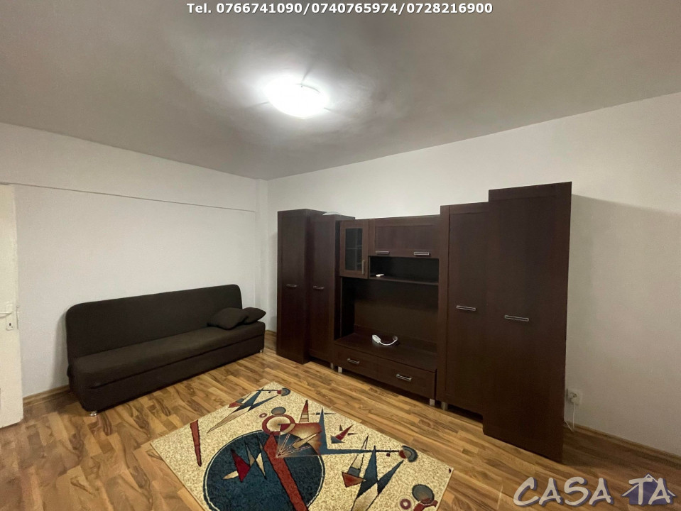Apartament 3 Camere, Etaj 1, Strada Victoriei - Pietonal (Ultracentral)
