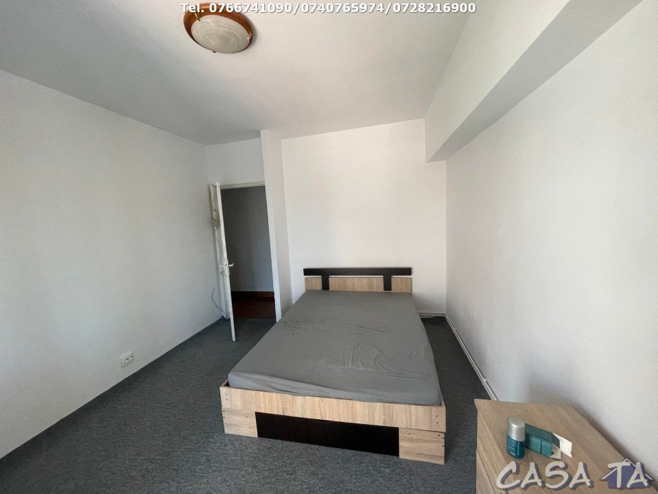 Apartament 3 Camere, Etaj 1, Strada Victoriei - Pietonal (Ultracentral)