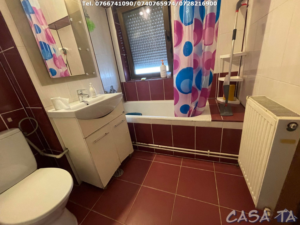 Apartament 3 Camere, Etaj 1, Strada Victoriei - Pietonal (Ultracentral)