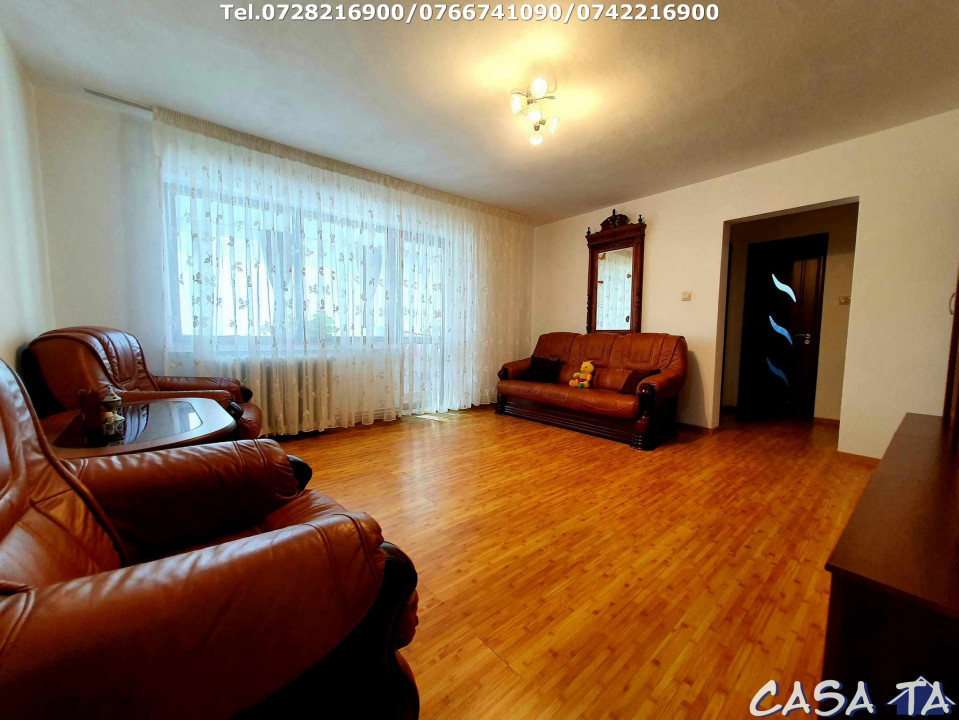 Apartament 3 camere ,situat în Târgu Jiu, Str Nicolae Titulescu