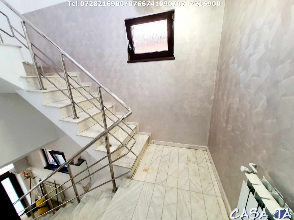 Apartament 2 camere, situat în Târgu Jiu, Str. 1 Decembrie 1918