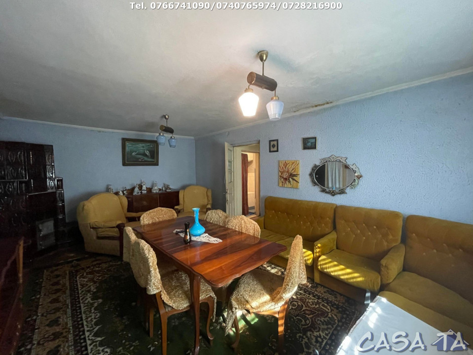 Casa + Teren aferent (1750 mp) si Anexe, Balesti - Gorj