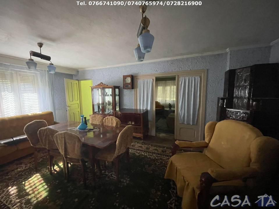 Casa + Teren aferent (1750 mp) si Anexe, Balesti - Gorj