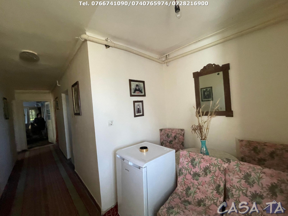 Casa + Teren aferent (1750 mp) si Anexe, Balesti - Gorj