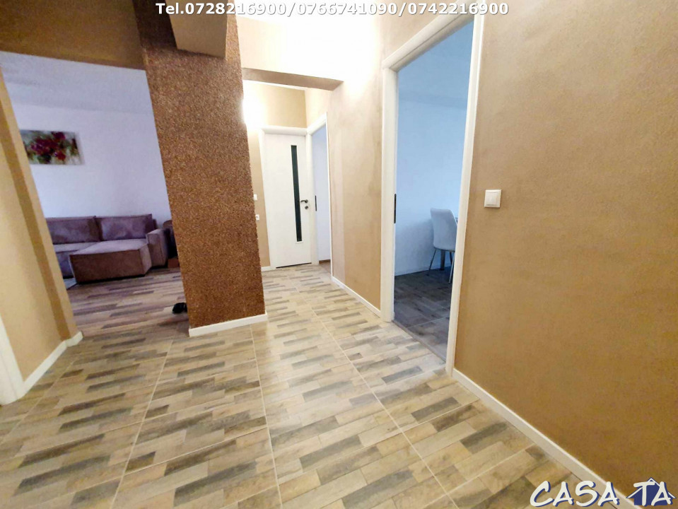 Apartament 4 camere, situat în Târgu Jiu, Str Traian (Zona Centrala)