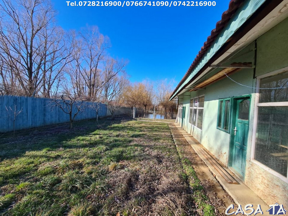  Casa D+P+1, situata în Curtisoara