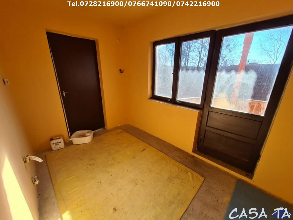  Casa D+P+1, situata în Curtisoara