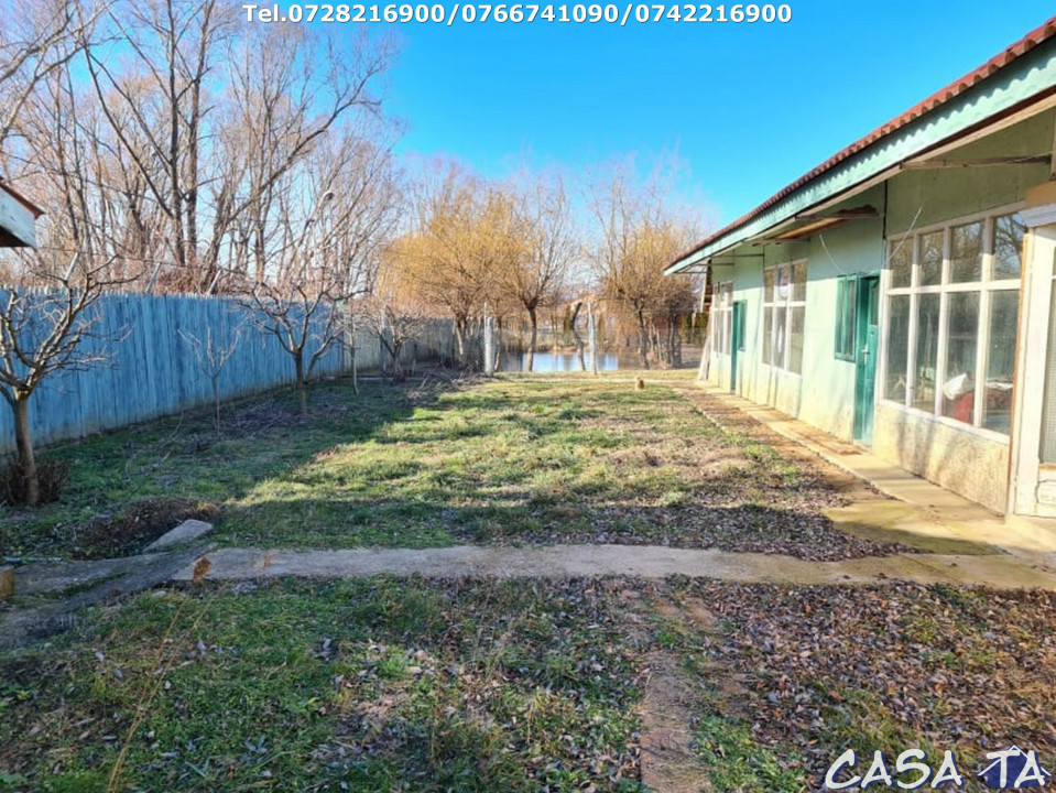  Casa D+P+1, situata în Curtisoara