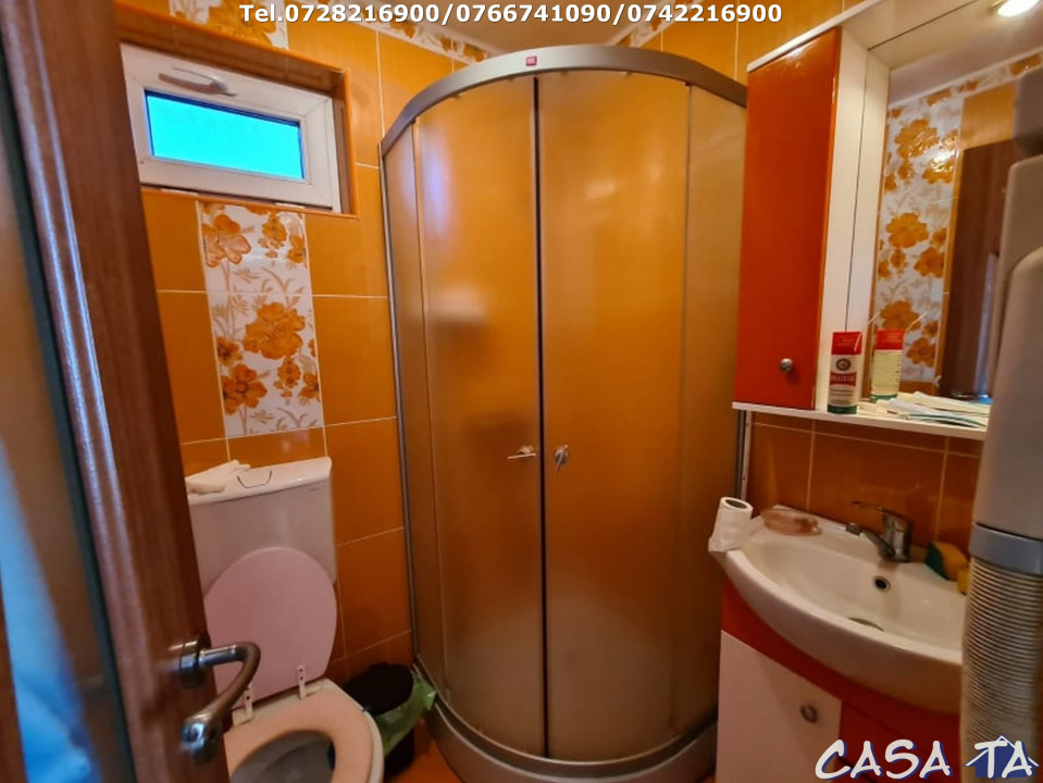  Casa D+P+1, situata în Curtisoara