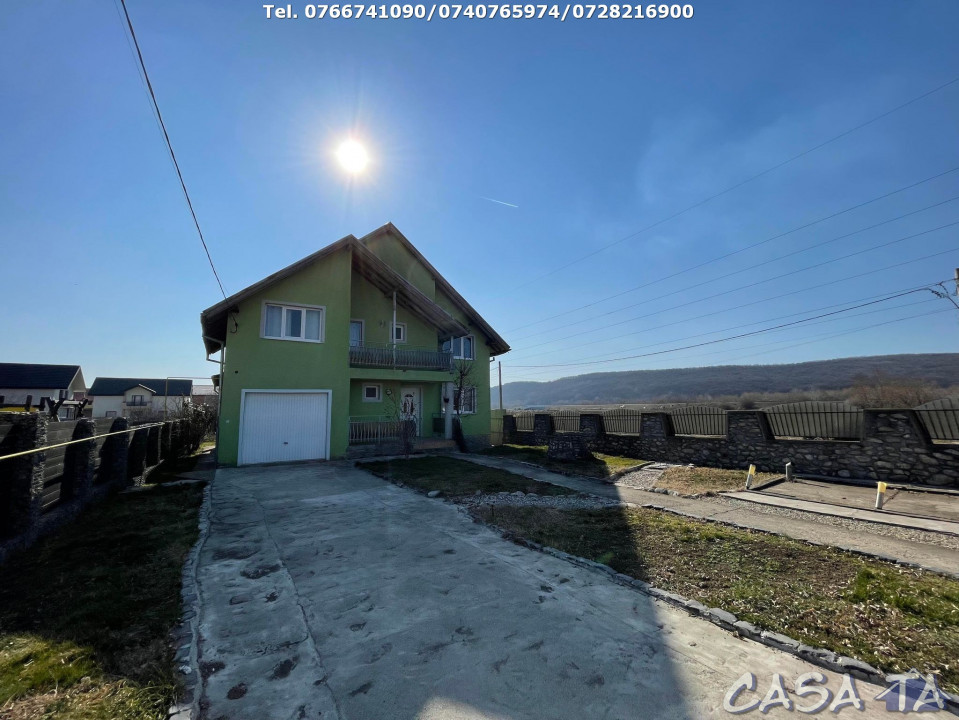 Casa 5 Camere, P+1, Strada Aleea Dumbrava