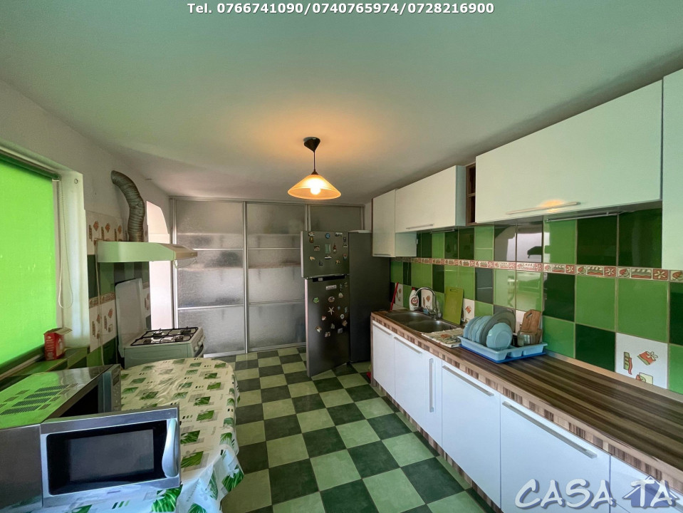 Casa 5 Camere, P+1, Strada Aleea Dumbrava