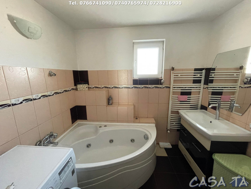 Casa 5 Camere, P+1, Strada Aleea Dumbrava