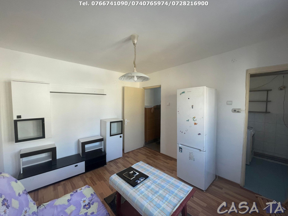 Apartament 2 Camere, Etaj 3, Strada Gheorghe Barboi