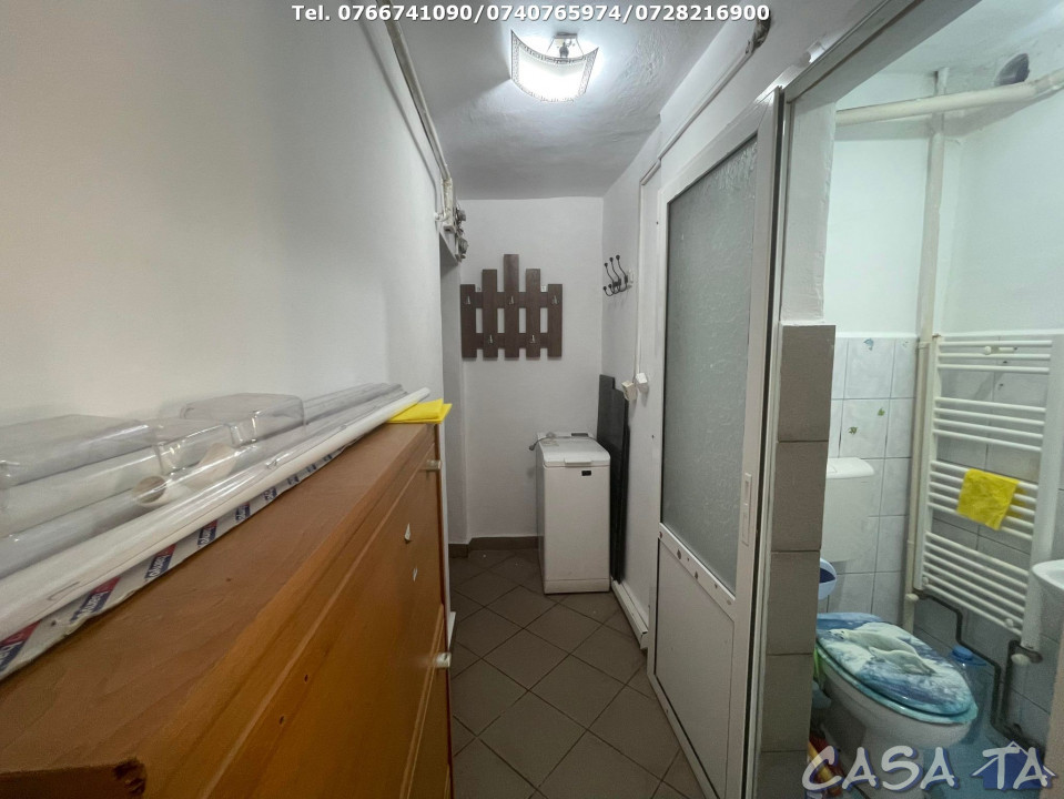 Apartament 2 Camere, Etaj 3, Strada Gheorghe Barboi