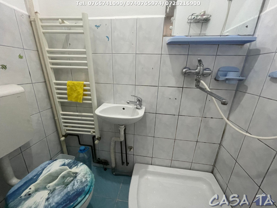 Apartament 2 Camere, Etaj 3, Strada Gheorghe Barboi